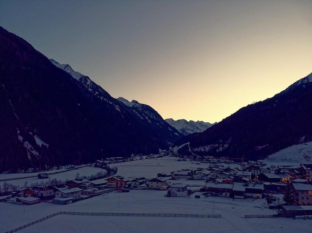 Haus Wally Neustift im Stubaital Exterior photo