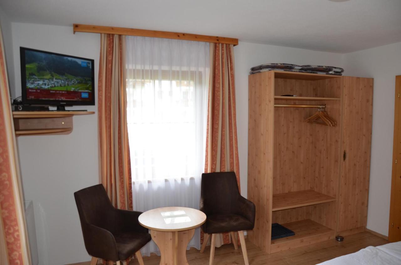 Haus Wally Neustift im Stubaital Exterior photo